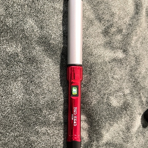 BedHead Curlipops 1 ¼” Tourmaline Ceramic Curling Styling Iron - Picture 3 of 3